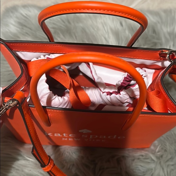 Brand New Kate Spade small tote - Picture 2 of 5
